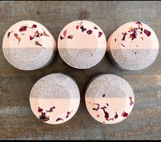 Goats milk So Shea bath bombs